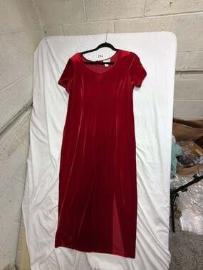 Coldwater Creek Red Velvet Short Sleeve Maxi Dress Size P14